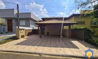 Imagem 3: Casa com 4 dorms à Venda por R$ 1.355.000 - Cond. Jardim das Flores/Granja - Cotia/SP