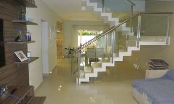 Imagem 3: Casa condomínio para venda possui 221 metros quadrados com 3 quartos, 1 suíte no Parque B