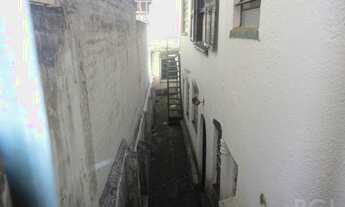 Imagem 3: Casa 4 dormitórios, 2 vagas no bairro Petrópolis