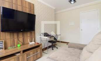 Imagem 3: Apartamento para Aluguel - Jardim Cocaia, 2 Quartos, 47 m2