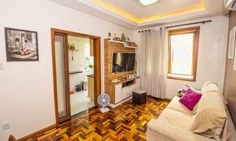 Imagem 5: Apartamento de dois dormitórios totalmente reformado bairro São Geraldo em Porto Alegre