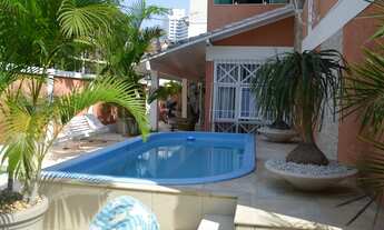 Imagem 6: Casa com 5 suítes, mobiliada e com piscina, área gourmet, 500 M² em Imbetiba