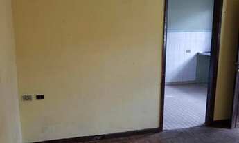 Imagem 4: Casa para Venda em Londrina, Ideal, 2 dormitórios, 1 banheiro, 3 vagas