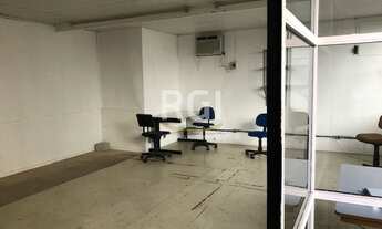 Imagem 5: Prédio comercial no bairro Floresta