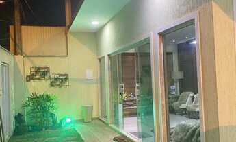 Imagem: Casa duplex em condomínio fechado de alto