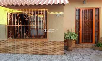 Imagem 2: PORTO ALEGRE - Casa Padrão - Restinga