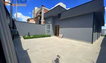 Imagem 4: Casa Térrea com 3 Dormitórios e Amplo Quintal - Vila Branca - Jacareí