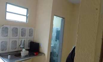 Imagem 5: Casa estilo Kitnet excelente localização da Marambaia