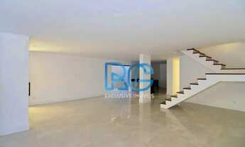 Imagem 4: Casa Triplex Contemporânea Vivendas do Sol Recreio