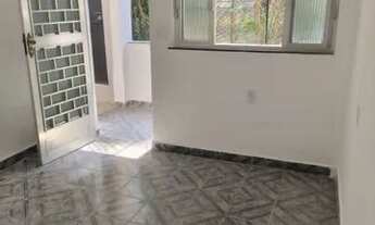 Imagem 5: ALUGO Casa com 2 dormitórios