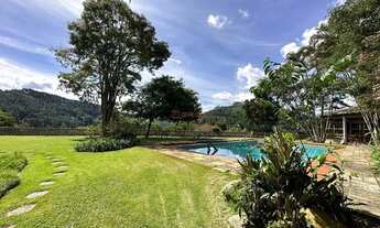 Imagem 2: TERESÓPOLIS - Casa Padrão - GOLFE