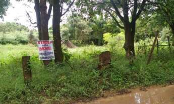 Imagem 2: Charneca- Chácara de 2.090m, com água , luz, fundo para o Paraopeba, plana. 120.000,00