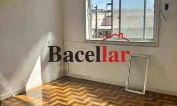 Imagem 6: Apartamento-À VENDA-São Cristóvão-Rio de Janeiro-RJ