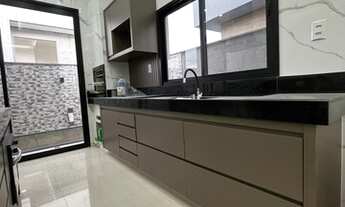 Imagem 5: Casa de condomínio térrea para venda possui 153 metros quadrados com 3 quartos