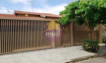 Imagem 2: Casa em rua publica