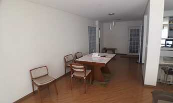 Imagem 7: Casa térrea em rua fechada, com 550m², 5 suítes, 6 vagas e piscina, no Jd. Virginia Bianca