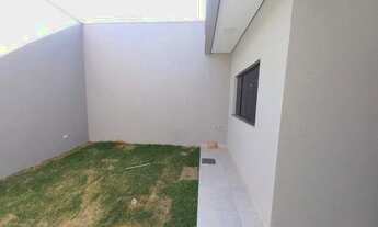 Imagem 2: Casa para venda possui 122 metros quadrados com 3 quartos em Vila Prudente - São Paulo - S