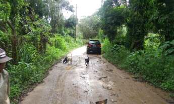 Imagem 5: Charneca- Chácara de 2.090m, com água , luz, fundo para o Paraopeba, plana. 120.000,00