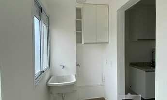 Imagem 5: Apartamento com 2 dormitórios sendo 1 com Suite , 2 banheiros no total sacada envidraçada