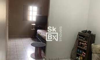 Imagem: Casa com 2 quartos à venda por R$ 450.000