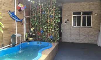 Imagem 3: Linda casa com piscina em Sepetiba