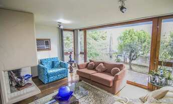 Imagem 5: Casa 3 dormitórios/quartos, sendo uma suite com hidromassagem, com piscina, bairro Menino