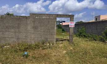 Imagem 6: Terreno praia do abais murado de