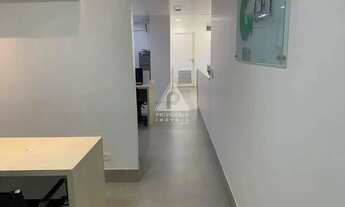 Imagem 3: Sala comercial totalmente reformada