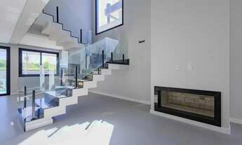 Imagem 3: Sobrado em condominio com 245 metros 3 Suites 4 vagas no bairro Centro - Gravataí - RS