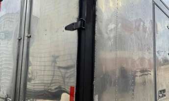 Imagem 2: Baú de caminhão 4.40 comprimento