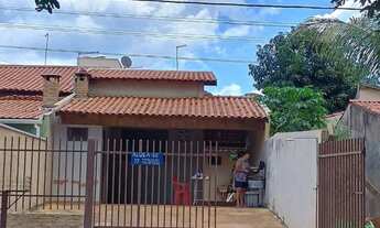 Imagem: Rancho próx. Ao Náutico Fronteira Mg