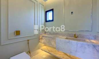 Imagem 3: Sobrado Neoclássico no Quinta do Golfe Jardins - Elegância e Sofisticação em Cada Detalhe