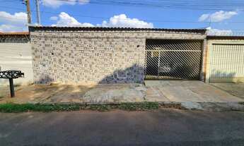 Imagem: CASA COM 3 DORMITÓRIOS SENDO 01 SUÍTE