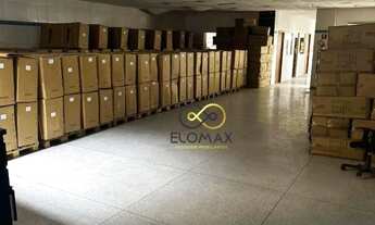 Imagem 7: Vende - Prédio Comercial - 2000m² - 4 andares, 8 banheiros - 5 vagas - elevador de carga