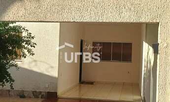 Imagem 2: Casa com 3 Quartos à venda, 182m² - Jardim Bela Morada