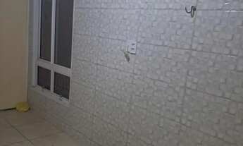 Imagem 3: Alugo apartamento Marcos Freire, sem taxa de condomínio e como a luz já no alugue. Contato