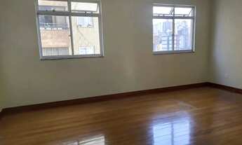 Imagem 2: 03 qts, ótimos armários, suíte, banho serviço, varanda, 2 vagas de garagem!!