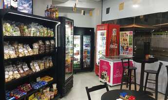 Imagem 6: Vendo ou troco por carro. Empório e conveniência no centro de Balneário Camboriú