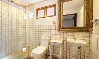 Imagem 7: Casa para locação em Praia da Baleia com 5 quartos, sendo 5 suítes , 250m²