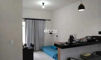 Imagem 4: Casa residencial disponível com 2 suítes disponível para venda no bairro Granada em Uberlâ