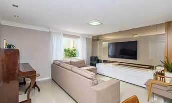 Imagem 8: Triplex com 3 Quartos à Venda no Bairro Santa Cândida Curitiba/PR