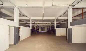 Imagem 3: Galpão com Acesso para Duas Ruas ? 4.655 m² ? Belém, Zona Leste