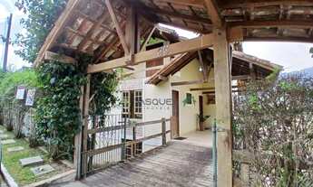 Imagem 2: Casa com 4 dormitórios à venda, 144 m² por R$ 895.000,00 - Albuquerque - Teresópolis/RJ