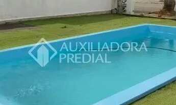 Imagem 3: Ampla casa com piscina à venda no bairro São José