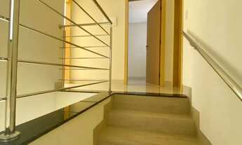 Imagem 2: Sobrado de 3 quartos com 122 metros quadrados com 3 quartos no Recanto do Bosque em Goiâni