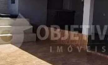 Imagem 2: Casa para aluguel, 3 quartos, 1 suíte, 2 vagas, JARDIM PATRICIA - UBERLANDIA/MG