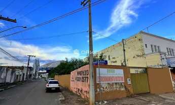 Imagem: Lote comercial disponível para locação