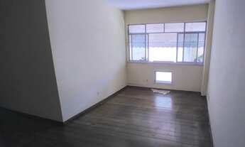 Imagem 2: EXCELENTE 02 QUARTOS COM DEPENDÊNCIA & GARAGEM NO HUMAITÁ - Rio de Janeiro - RJ