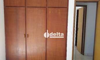 Imagem 7: Apartamento com 3 dormitórios para alugar, 95 m² por R$ 1.500,00/mês - Santa Mônica - Uber