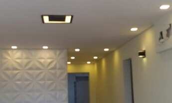 Imagem 3: Apartamento frente com varanda. Garagem demarcada .<br>Ponta da praia